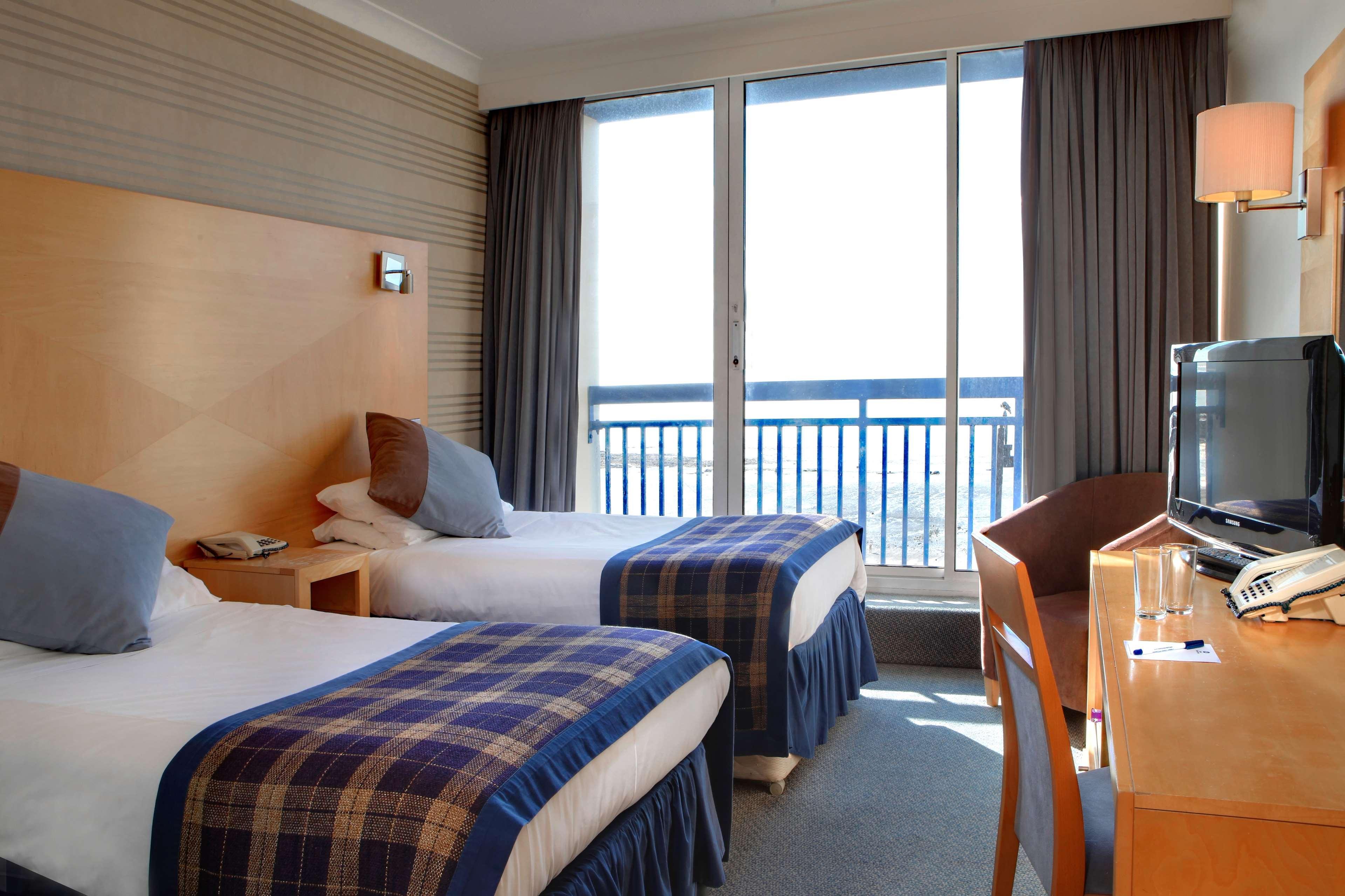 เบสต์ เวสเทิร์น พาเลซ โฮเต็ล แอนด์ กาสิโน Hotel ดักลาส ภายนอก รูปภาพ