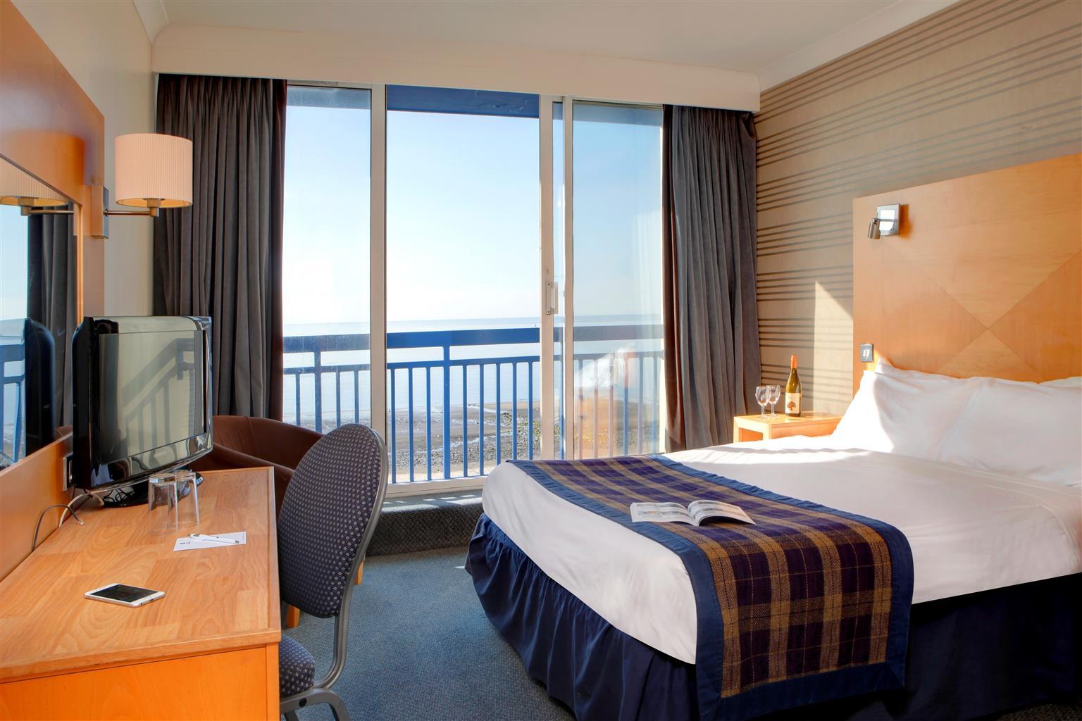 เบสต์ เวสเทิร์น พาเลซ โฮเต็ล แอนด์ กาสิโน Hotel ดักลาส ภายนอก รูปภาพ